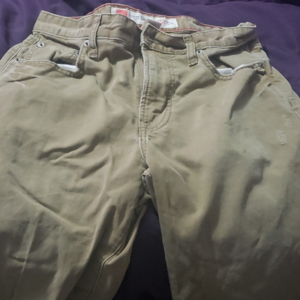 young mens modern kackis